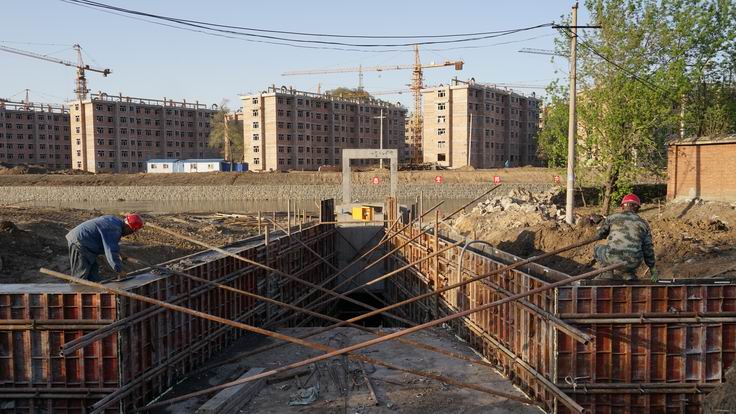 1524546381250505.jpg 调整大小 下游分水闸施工.JPG